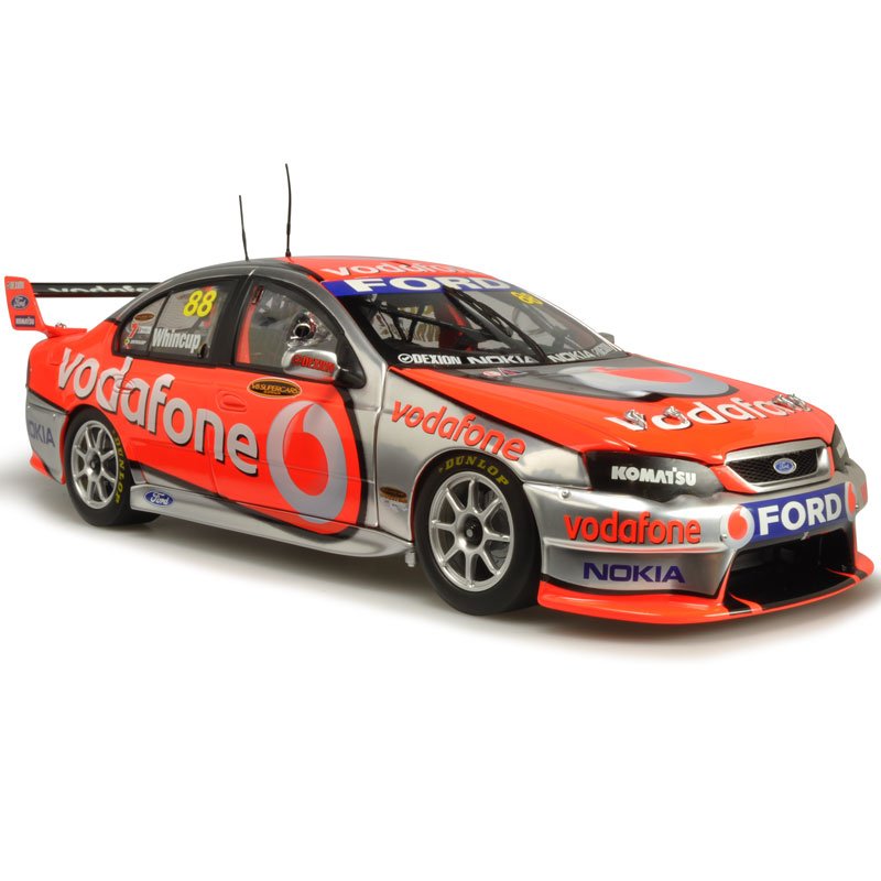 1:18 Ford BF Falcon 2008 TeamVodafone Jamie Whincup Championship Win 18377 Classic Carlectables