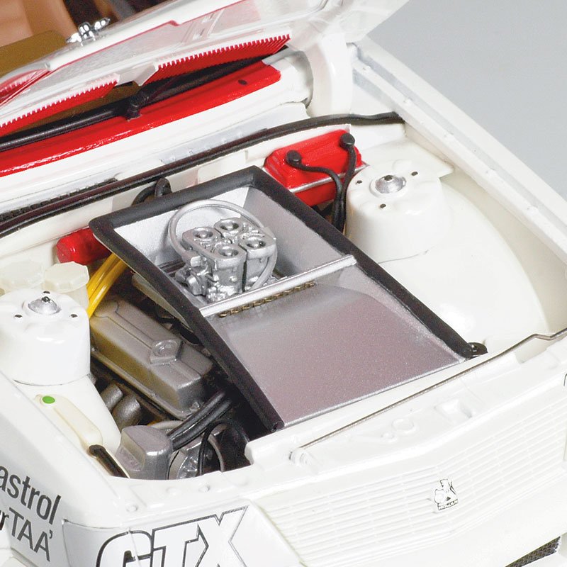 1:18 Classic Carlectables Holden VH Commodore 1983 Bathurst Winner 18305