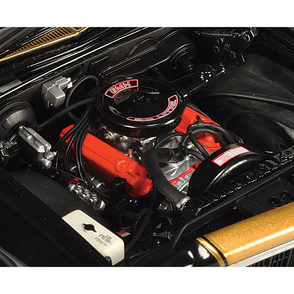 1:18 Classic Carlectables Holden HX Monaro Tuxedo Black 18860