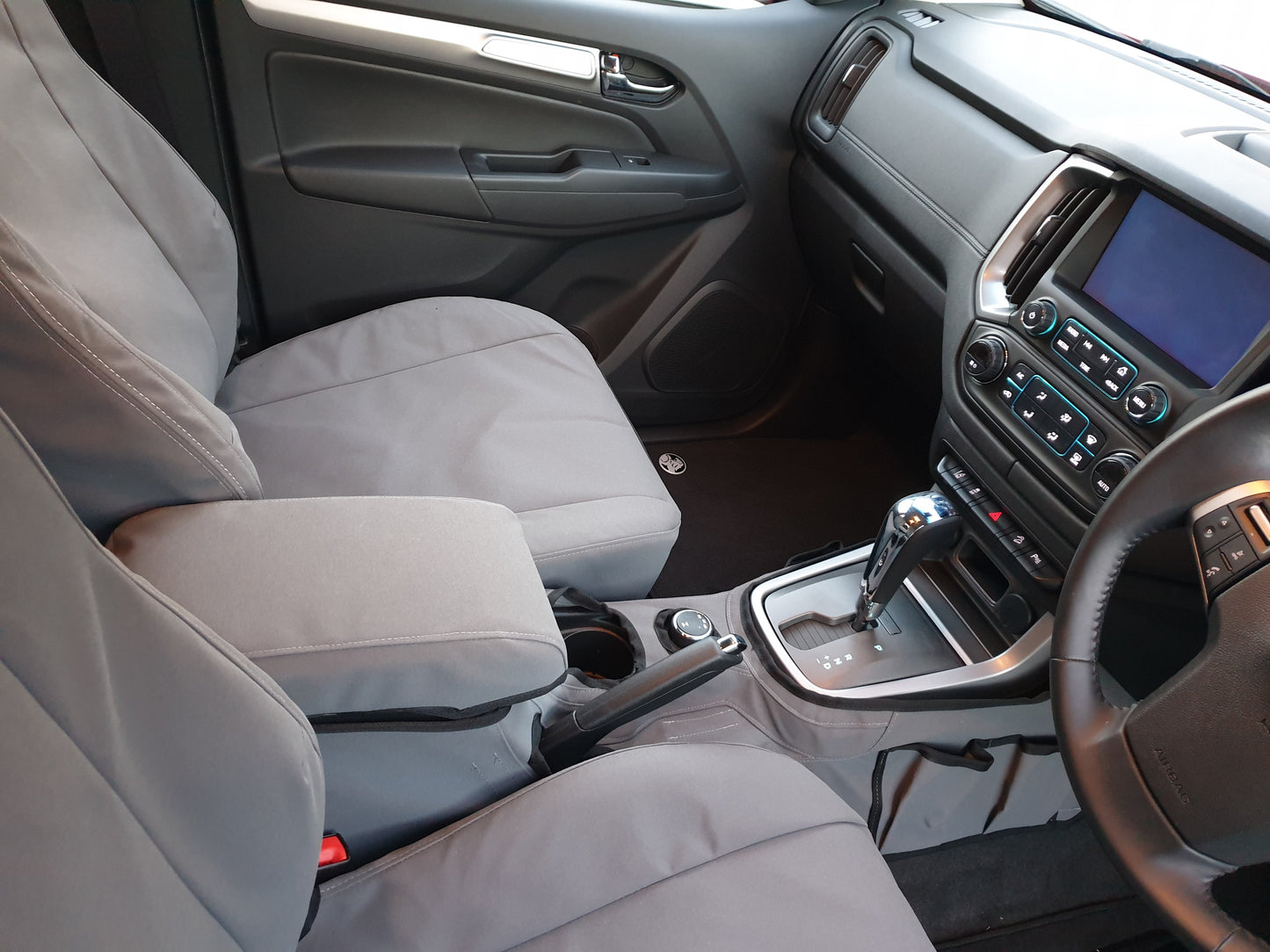 Tuffseat Canvas Seat Covers suits Toyota Landcruiser 3/2007-On 78 Series Series 1-2 Troop Carrier 11 Seater