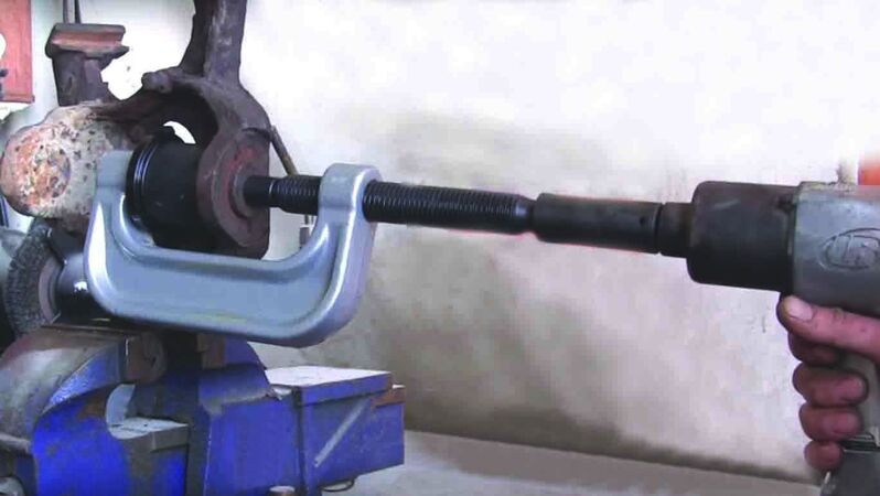 Ball Joint Service Kit - 10Pc 2Wd & 4Wd U-Joints & Brake Anchor Pins