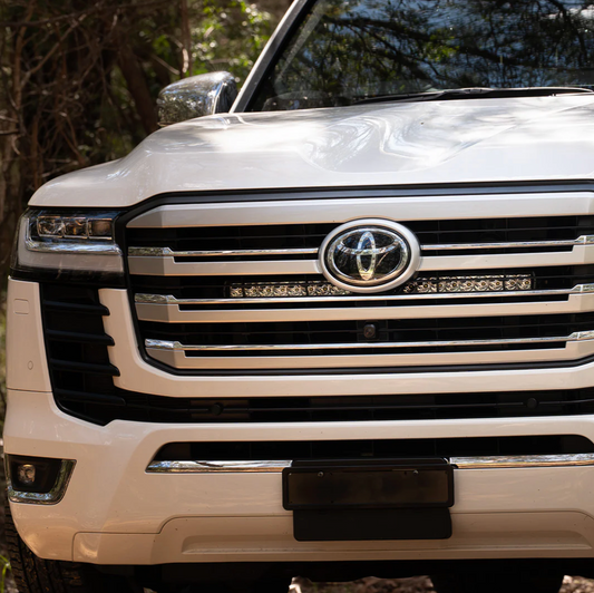 Night Hawk Behind Grille 28" Light Bar Kit suit Toyota Landcruiser LC300 2021-On NHBGT370LB